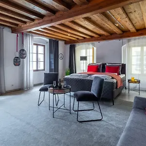 baronhaus-aparthotel-suites.com-bavaria.com/