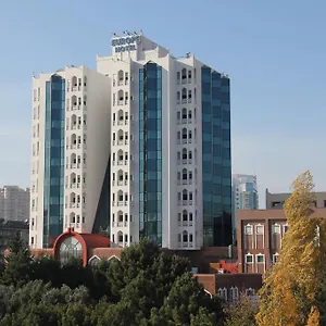 grand-hotel-europe.aboutbakuhotels.com/